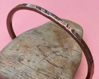 Copper bracelet, handmade cuff style, size M 6.5” inches end to end adjustable