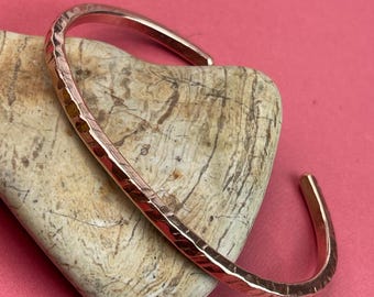 Bracelet cuff style solid copper, size large 7” inches, hand hammer texture.