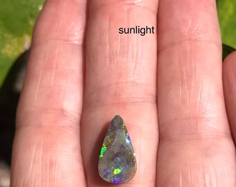 Flashy Bright Australian Boulder Opal, 2.84cts - Item 2703241