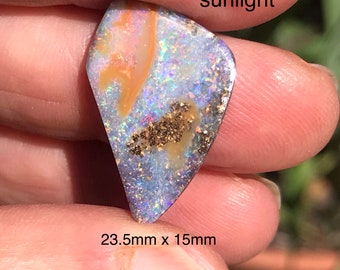 Loose Multicoloured Australian Boulder Opal, 9.25cts - Item 1208221