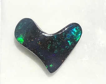 Heart Shaped Australian Boulder Opal, 9cts - Item 604213