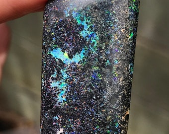 Large Carbonised Sandstone Matrix Opal, 56.5cts - Item 1003212