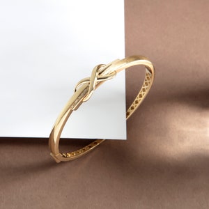 14k Gold Infinity Bangle, Gold Love Knot Bangle, Tight Knot Bangle, Promise Bangle Bracelet, Eternal Love Knot Bangle, Bridesmaid Gifts