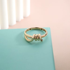 14K Gold Love Knot Ring, Tight Knot Ring, Promise Ring for Women, Infinity Knot Ring, Gifts for Her, Engagement Ring, Gifts for Girlfriend
