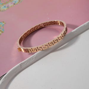 14k Solid Gold Greek Key Bangle, Greek Key Bracelet for Women, Layering Bangle, Minimalist Stackable Bangle, Greek Jewelry, Christmas Gifts