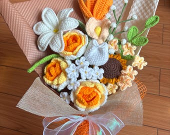 Ramo de flores de ganchillo hecho a mano, arreglo de rosas eternas, regalo único para bodas o graduaciones, flores de ganchillo para cumpleaños o para una amiga