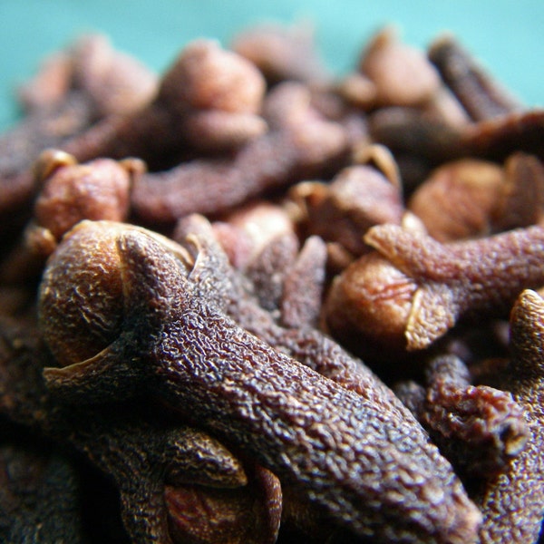 Cloves - Whole, ORGANIC - Spice Blends, Indian Cuisine, Chai, Medieval Cookery, Crafts, Digestion - 50g