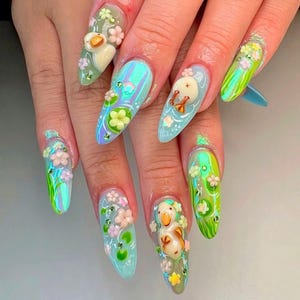 Grappige cartoon pers op nagel, lente neon groen en blauw 3D ontwerp babyeend, aangepaste natuurthema eend en bloemnagel, eendnagel, dierennagel