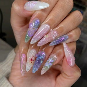 Verträumte Lila Press On Nägel, Glitter 3D Schmetterling Stiletto Nagelset, Fairytale Flower Press Ons, Romantische Nail Art in Fake Nägel, Nagel Geschenk