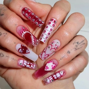 Pink Valentine Press On Nails, Unique Pink Ombre Nail Art with Heart, Colorful Tortoise, Custom Valentine Fake Nails, Trendy Nail, Long Nail