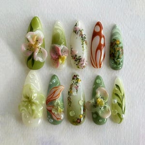 free style nails, butterfly nails, dreamy nails, wedding nails, press on nails, acrylic press on, 3d gel nail, press ons, nails press on, gift for her, fake nails, custom nails, flower nails, green nails,