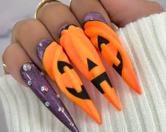 Custom Orange Pumkin Halloween Press On Nails, Spooky Halloween Nail Set, Scream Nail Art in Fake Nails for Halloween Holiday, Trendy Nails