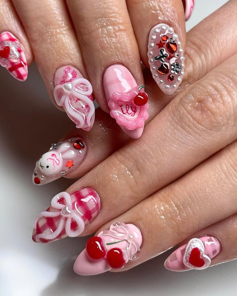 kiss me, glitter nails, birthday nails, gift for her, hand-painted nail glue, Valentine nails, Valentine nail set, valentines nails press on nails, nail art, nails, heart nails, fake nails, coffin nails, glue on nails, handmade nail art