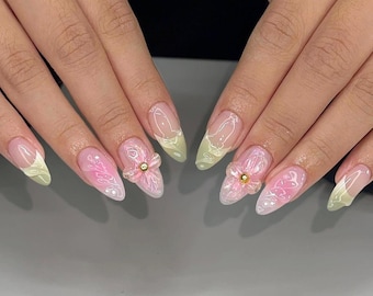 Unghie finte con punte francesi e motivo floreale rosa, unghie dipinte a mano, set di unghie per compleanno, unghie finte acriliche personalizzate, unghie con colla, unghie in gel.