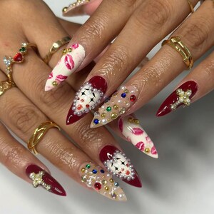 gift for wife, autumn press ons, almond fake nails, fall nails for her, ombre fake nails, glue on nails, press on nails, acrylic nails, fake nails, press on nails long, press on nails short, halloween nails, reusable nails