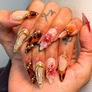 Crystal Fall Press On Nails with 3D Flowers and Gold, Long Tortoise Shell Nails in Neutral and Brown Tones for a Fall Look, Brown Nail Set.