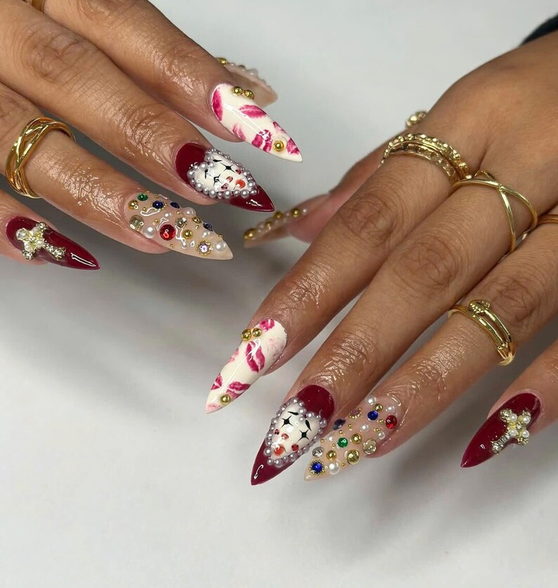 gift for wife, autumn press ons, almond fake nails, fall nails for her, ombre fake nails, glue on nails, press on nails, acrylic nails, fake nails, press on nails long, press on nails short, halloween nails, reusable nails