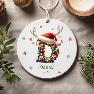 Adorno con nombre inicial personalizado / Adorno con letra personalizada 2024 / Adorno familiar con monograma / Regalo de Navidad único / Recuerdo con nombre