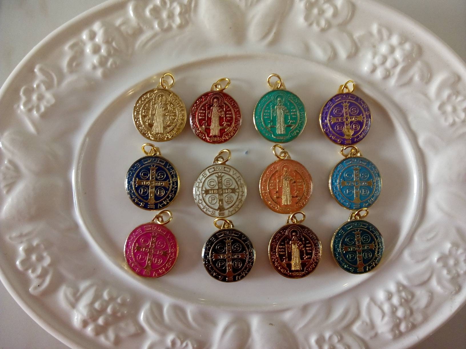 50 Pieces Religious Multicolor Saint Benedict Medal Catholic Gold Plated SB  Medal Coin San Benito Gift