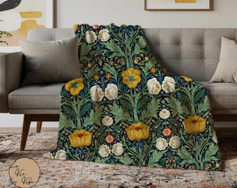 Floral Throw Blanket - William Morris Style - Botanical - Cozy Fleece Blanket