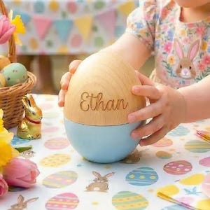Oeuf de Pâques en bois personnalisé, Cadeau de Pâques pour enfant, Souvenir de bébé, Première Pâques de bébé, Cadeaux panier de Pâques, Chasse aux œufs, Première Pâques de bébé