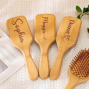 Engraved Name Airbag Brush,Wedding Wooden Comb,Bamboo Paddle Hairbrush,Wedding Party Gifts, Keepsake Gifts For Her,Bridesmaid,Birthday Gifts