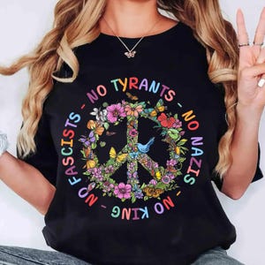 No Kings in America Shirt, Political Statement, Anti-MAGA, Resist T-shirt, No Kings graphic tee