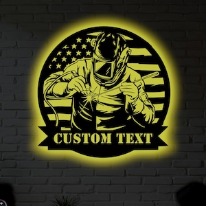 Décoration murale en métal personnalisée drapeau des États-Unis avec lumière LED - Déco de magasin de soudage personnalisée, cadeau patriotique pour soudeurs, plaque murale métallier
