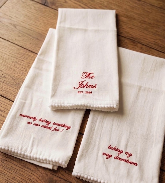 Embroidered Tea Towel, Customized Hand Towel, Personalized Towels, Embroidered Towels, Wedding Gift Towel, Baking Towel, Housewarming Gift