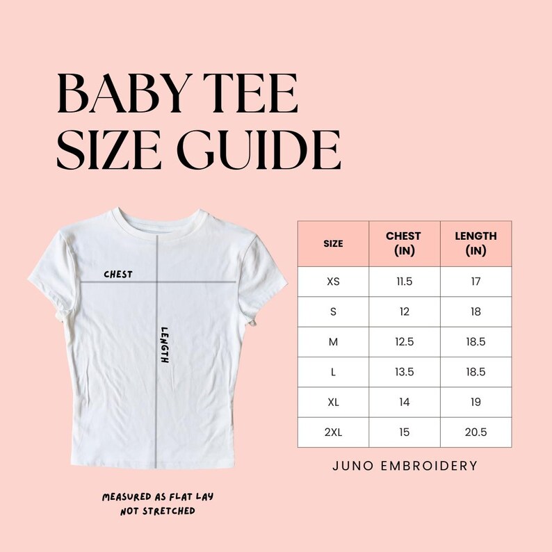 Op de afbeelding: Witte baby t-shirt maattabel met borst- en lengtematen in cm. De gids bevat maten XS tot 2XL, met borstmetingen vari&euml;rend van 29,2 tot 38,1 cm en lengtes van 43,2 tot 52,1 cm. De tekst "BABY TEE SIZE GUIDE" staat bovenaan.
