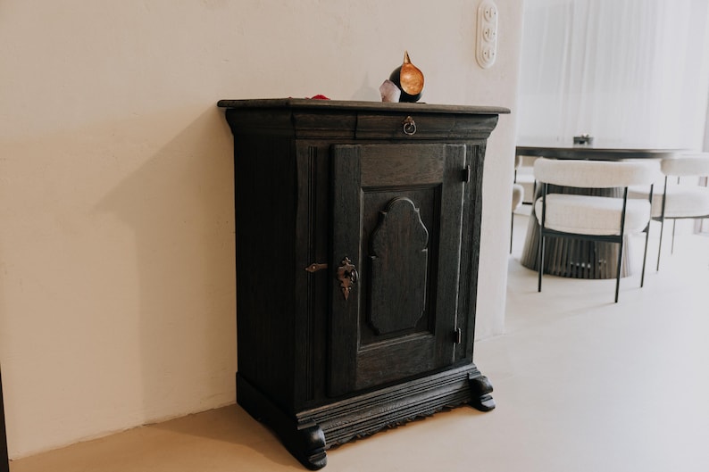 Antique black chest of drawers - Vintage chest of drawers - Wooden chest of drawers - Antique chest of drawers - Solid oak or beech chest of drawers - Old chest of drawers - Designer wooden chest of drawers image 1