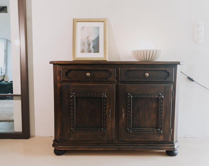Wooden chest of drawers - Antique chest of drawers - Vintage chest of drawers spruce - Old chest of drawers made of dark wood (reclaimed wood) - Dark wood chest of drawers
