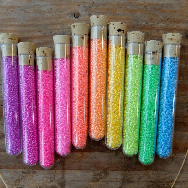 Zestaw koralików Miyuki Luminous Rocailles Seed Beads 11/0, neonowe, żywe kolory, tubki 6 gramów
