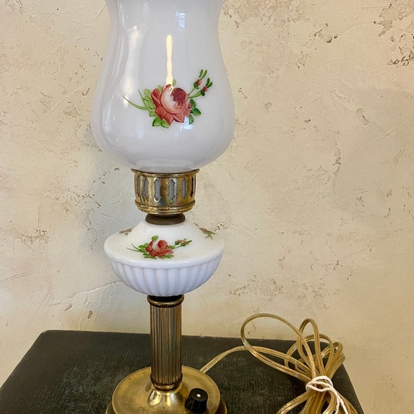 Vintage hand-painted lamp, Milkglass lamp, Shabby chic lamp, Vintage lighting, Rose lamp, Small accent lamp