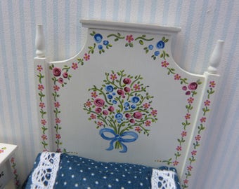 Dollhouse miniature bed  12th scale dollhouse bed   hand painted dollhouse furniture from Alentejo, white warm  with tiny flowers and leaves