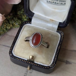 Silver Oval Carnelian Cabochon Ring Size | N 1/2 Rope Orange Simple