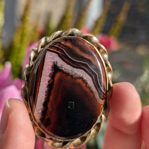 Antique Victorian Banded Agate Brooch Brown White Black