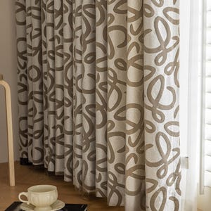 Paire de rideaux personnalisés marron à géométrie graffiti, 8 couleurs | Panneaux de rideaux | Rideaux plissés pour chambre/salon