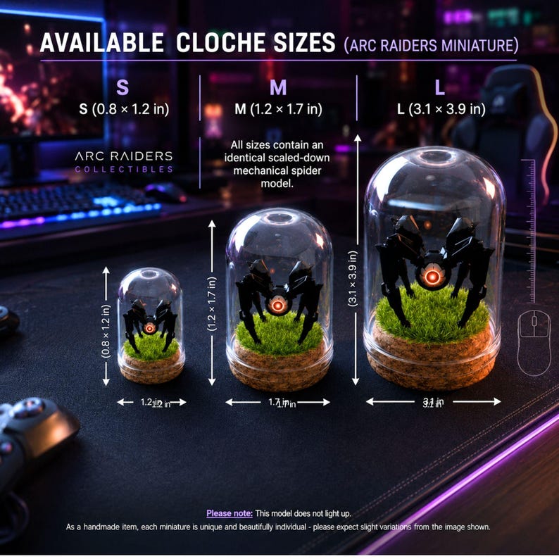 May include: Three glass cloches of varying sizes, each containing a miniature mechanical spider model on a bed of green moss. The sizes are S (0.8 x 1.2 in), M (1.2 x 1.7 in), and L (3.1 x 3.9 in). The text says "ARC RAIDERS COLLECTIBLES".