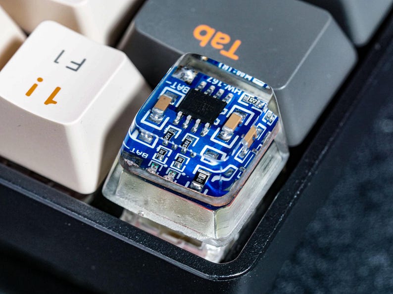 Circuit Board Resin Artisan Keycap Set, Transparent Keycap for Cherry MX Mechanical Keyboards, Custom Gaming Keycap Gift for Tech Lovers image 3