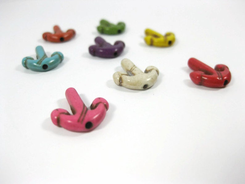 15mm Howlite Anchor Beads set of 8