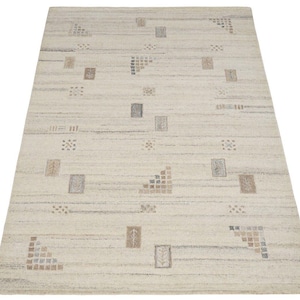 Carpet 100% Wool Biege Grey 160 x 230 cm Oriental Carpet Hand Tufted HT358