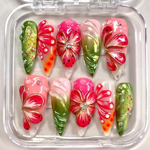 Tropical Flower Press On Nails with 3D Hibiscus Art, Green Leaf Designs & Rhinestones – Handmade Bright Summer Nail Set for Women