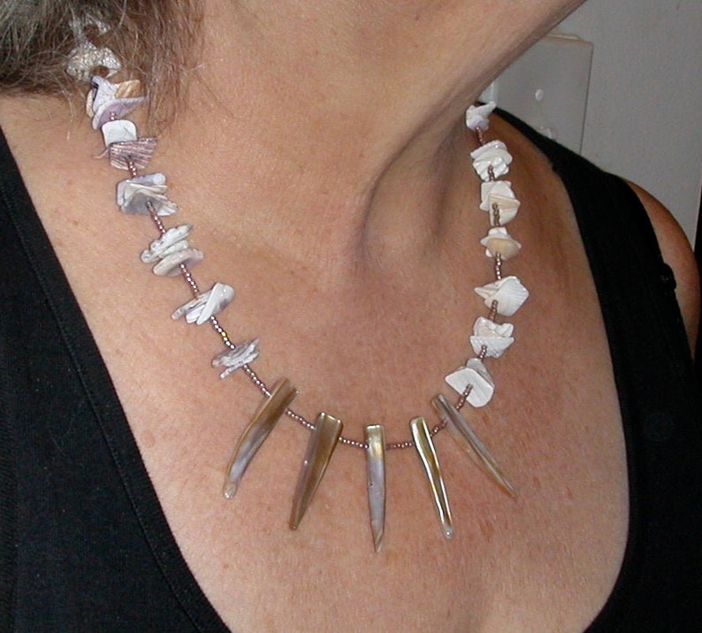 20" Purple Pink Stone Shell Chip Handmade Seed Bead Necklace FREE SHIPPING! 20" Purple Pink Stone Shell Chip Handmade Seed Bead Necklace FREE SHIPPING!