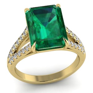 Statement Ring with Diamonds and Emerald 5+ Carats
