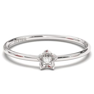 Petite Flower Ring with Diamond Center | Delicate Floral Ring in Gold or Platinum | Lab Grown Diamond or Moissanite | Nature-Inspired Ring