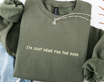 Camiseta "Solo estoy aquí por los sustos": Camiseta con cita divertida para fiestas de Halloween o sudadera espeluznante.