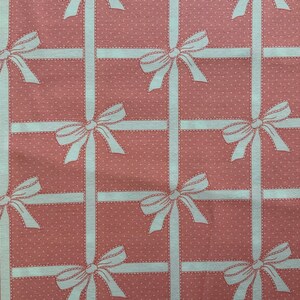 Moda-Bonnie and Camille Vintage Holiday-55168 22 CT122150-100/% Quality Cotton by the Yard or Yardage United Notions