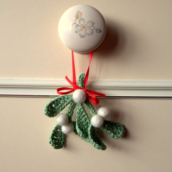 Décoration de Noël Crochet Gui ornement suspendu broche broche vacances traditionnel anglais hiver mariages décor vert blanc rouge baiser