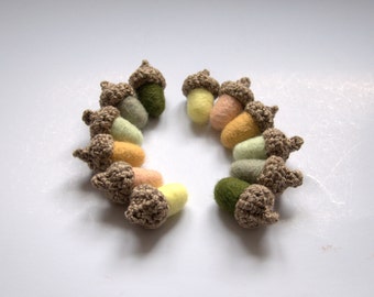 12 felted wool Acorns pastel cottagecore  home decor enchanted forest Birthday party Mother gift beige moss decoration autumn chic garland